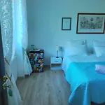 Anita 3*